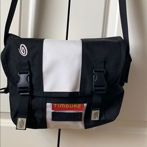 Timbuk2 Messenger bag. Final markdown.